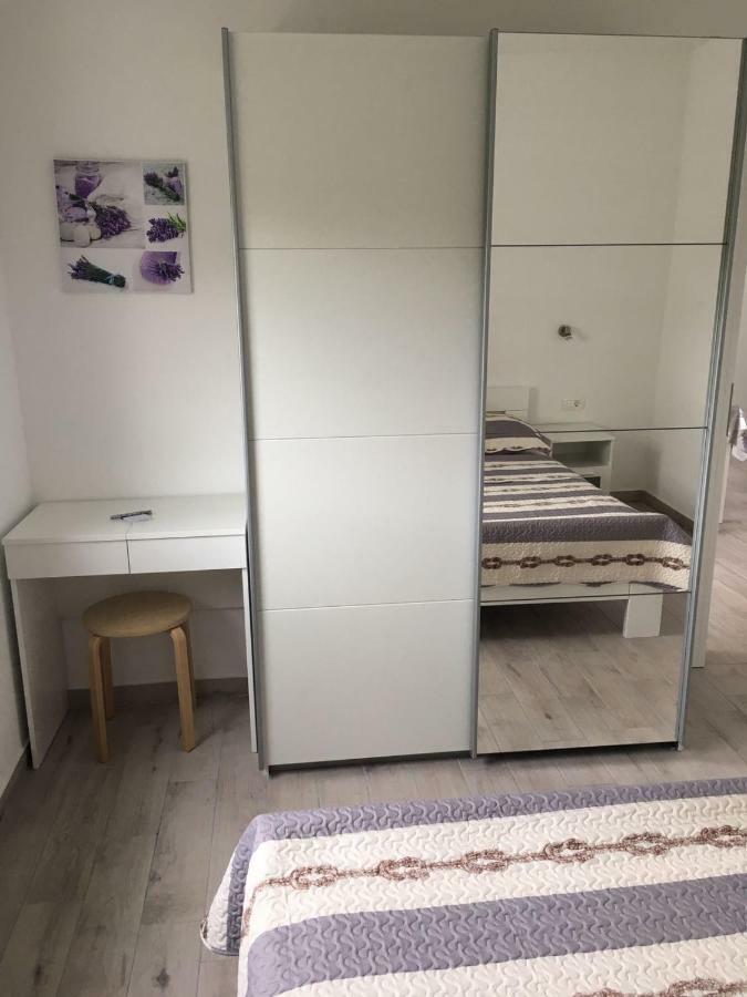 Apartments 4You Vir Zewnętrze zdjęcie