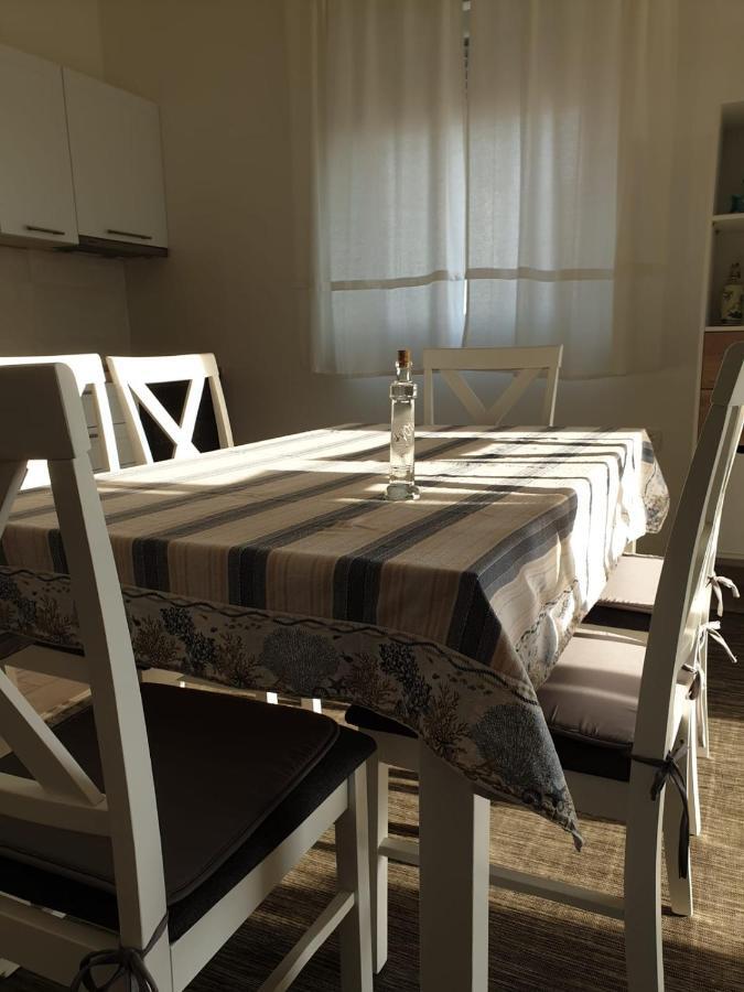 Apartments 4You Vir Zewnętrze zdjęcie